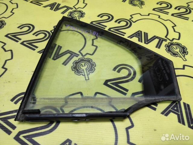 Форточка двери задняя левая Nissan Primera TP12