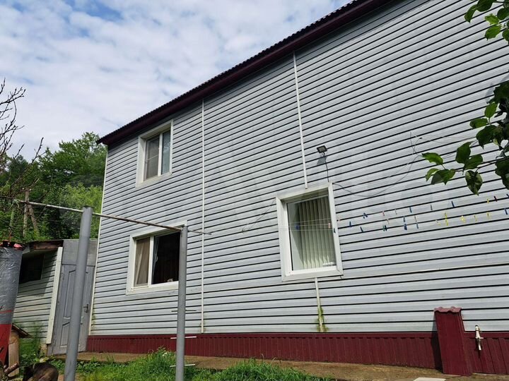 Дом 122 м² на участке 4 сот.