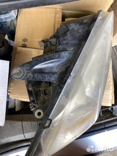 Фара передняя правая ford focus 2