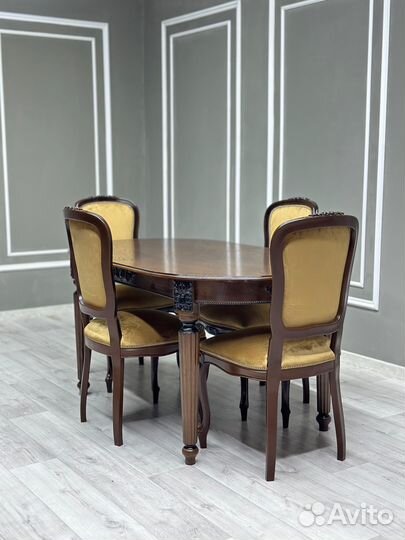 Стол и Стулья
