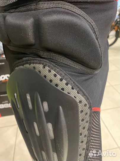 Защитные мотошорты снегоход, сноуборд, горнолыжные