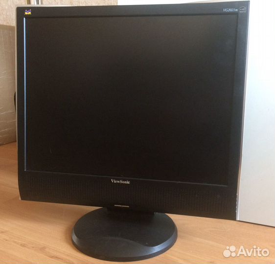 Монитор неисправный Viewsonic VG2021m