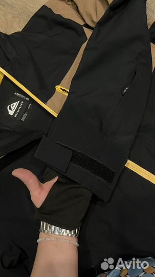 Сноубордический горнолыжный костюм Quiksilver