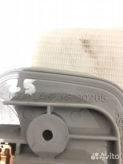 Плафон освещения задний mitsubishi lancer 9 1.6 МК