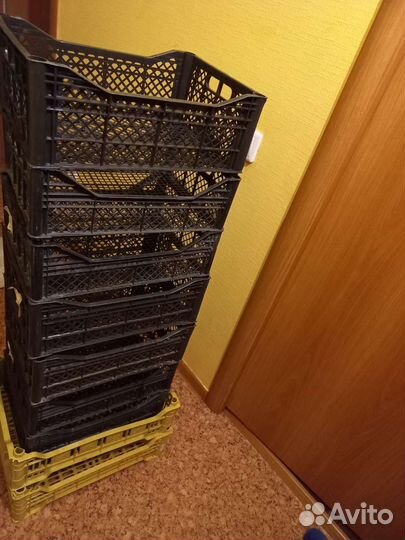 Пластиковые ящики бу