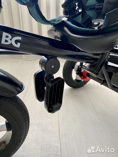 Трехколесный велосипед коляска