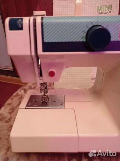 Швейная машина Jaguar mini 281