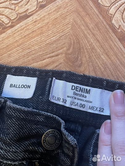 Джинсы bershka balloon