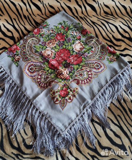 Женский платок новый