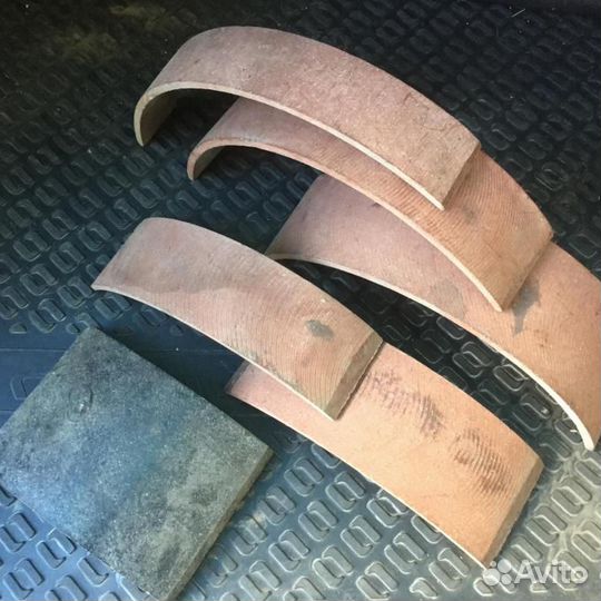 Тормозные накладки паз 53-35021058