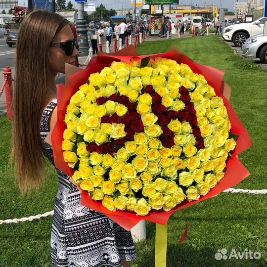 Розы доставка Розы жёлтые и красные Микс