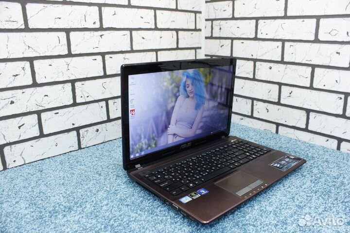 Отличный лэптоп Asus на intel core i7