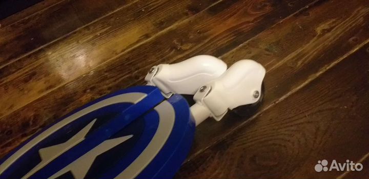 Самокат детский новый