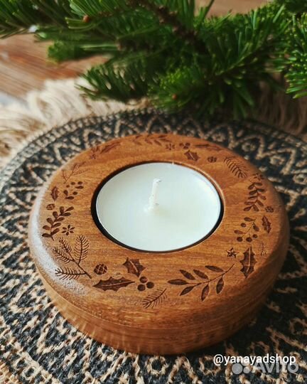 Новогодняя свеча