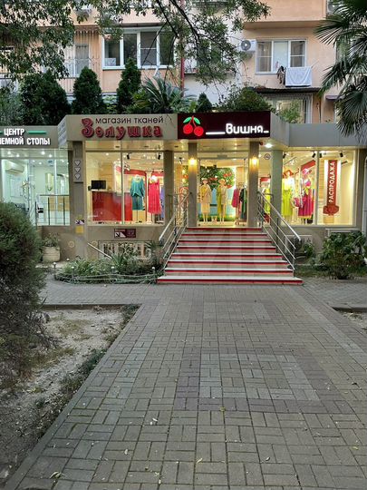 Торговая площадь, 82 м²