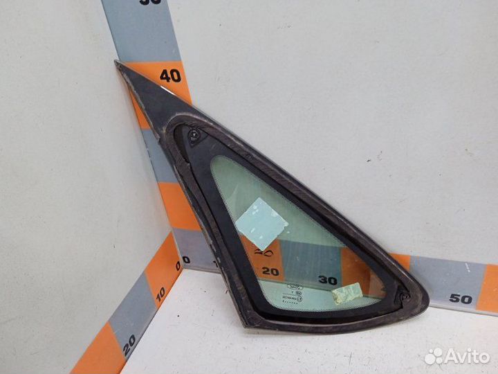 Стекло глухое зад. правое Ford Focus 2 2005-2011