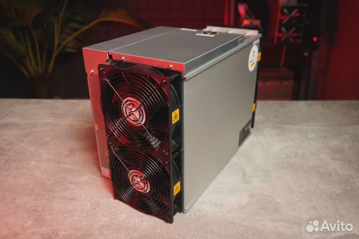 Асик майнер Antminer S21+216th NEW