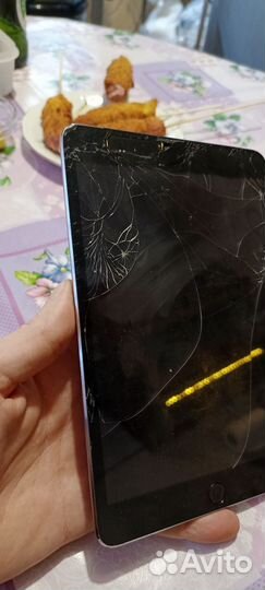 iPad mini 3 64gb с симкой