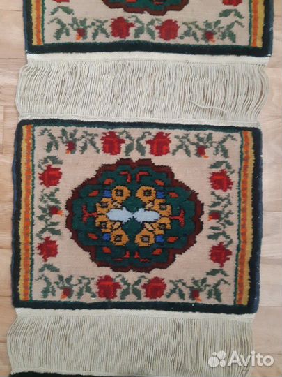 Дорожки и подушки для стульев из шерсти