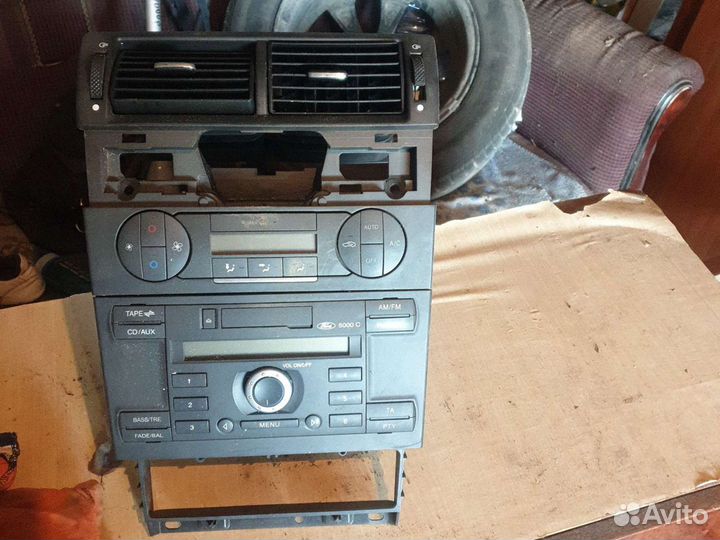 Панель ford mondeo 3