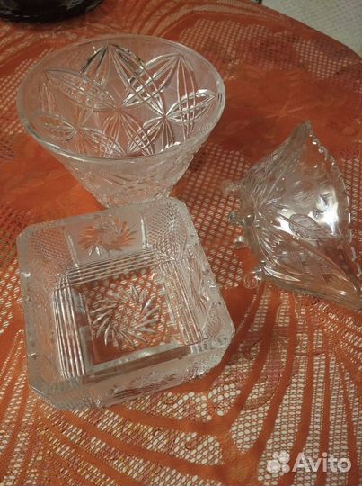 Хрустальная ваза