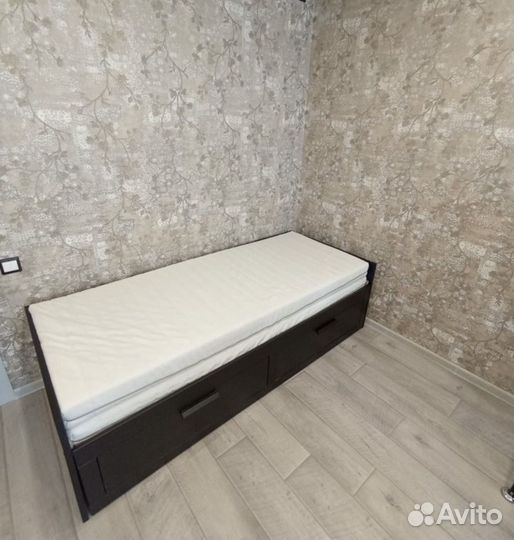 Кровать кушетка IKEA бримнэс