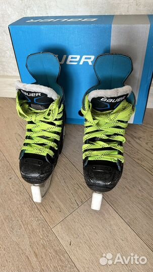 Коньки хоккейные