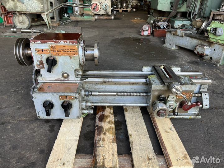 Станок токарно-винторезный тв-7