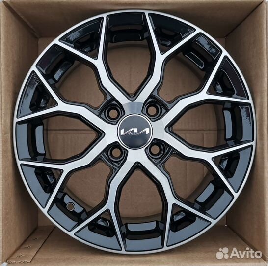 Kia Rio, Hyundai Solaris R15 новые