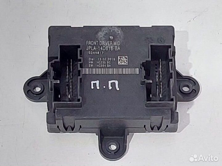 Блок управления дверьми передний правый Land Rover