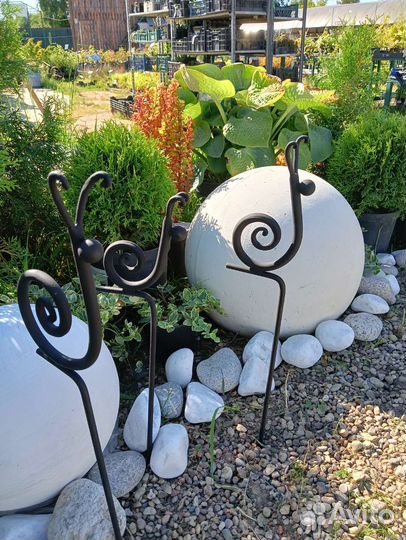 Садовая фигурка кованая улитка