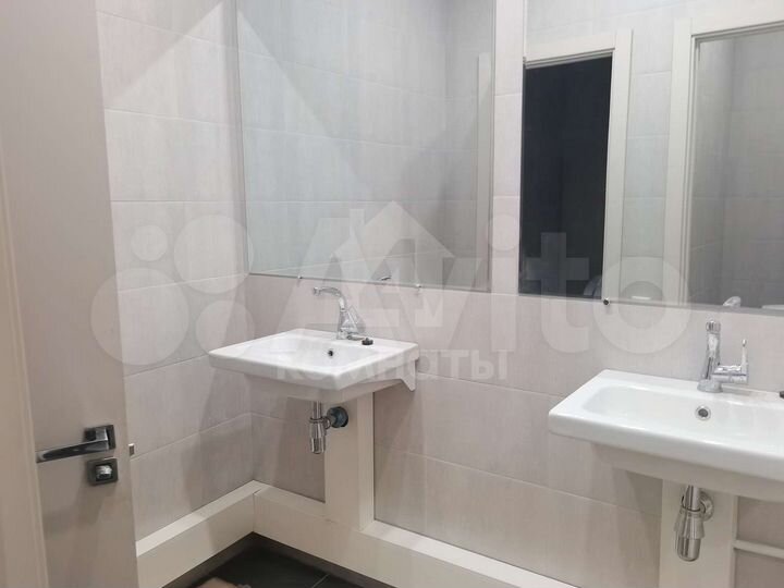 Сдам офисное помещение, 160.6 м²