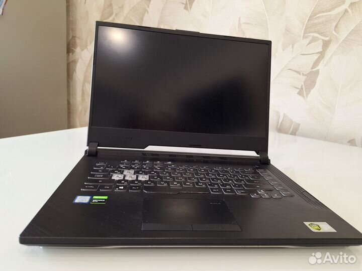 Ноутбук Asus rog strix gl531gt