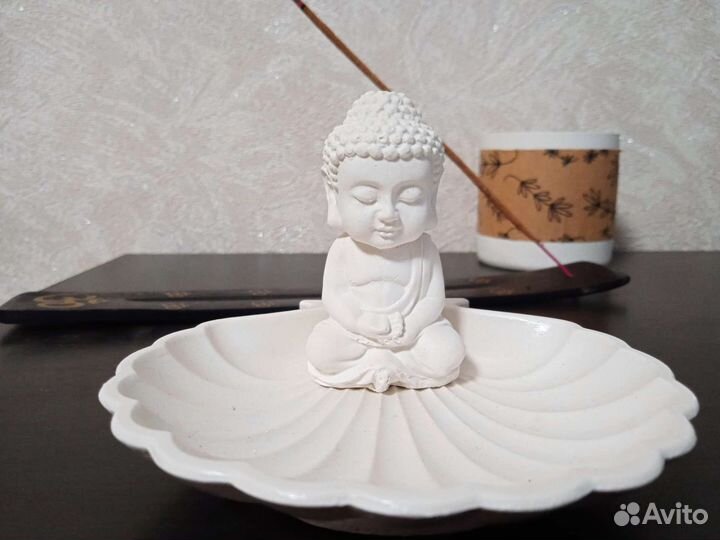 Статуэтка маленького Будды