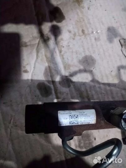 Топливная рампа continental Renault K9K846