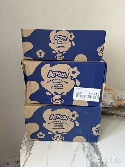 Пюре и сок фруктовые агуша