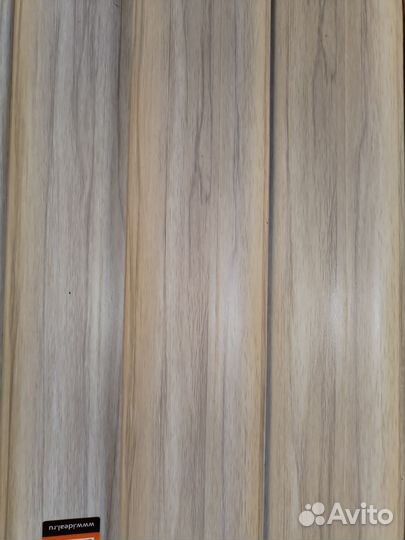 Плинтус напольный пвх