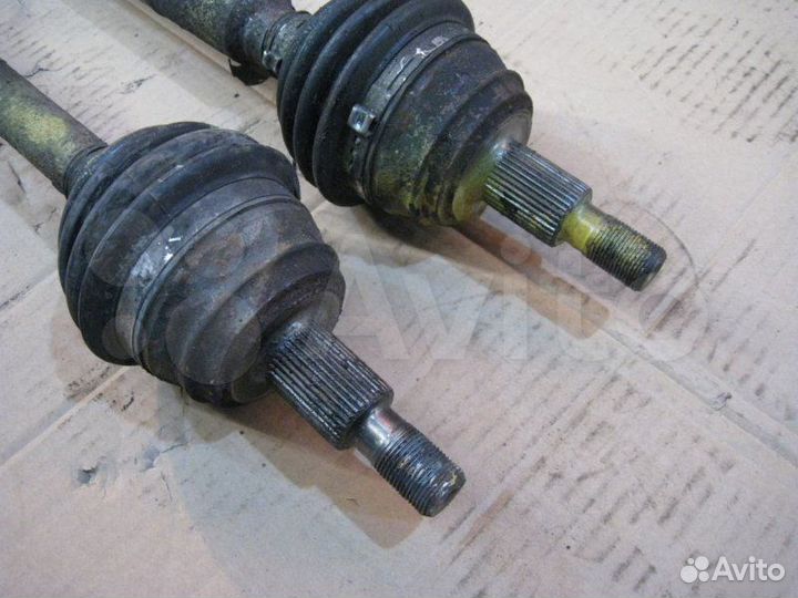 Приводной вал (полуось) VW, Seat, Skoda