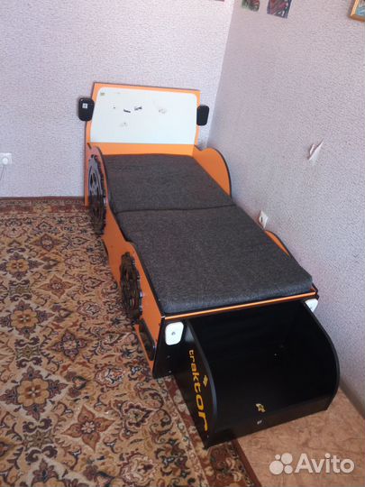 Продам детскую кровать