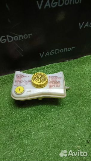 Бачок тормозной жидкости audi а4б7