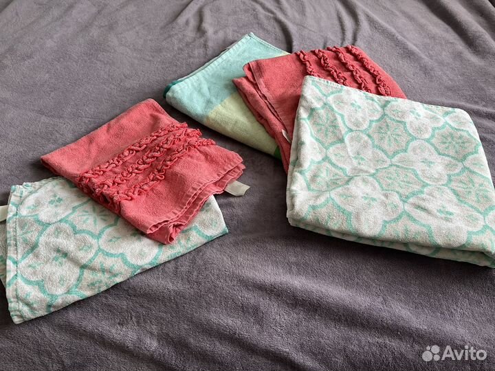 Полотенца махровые HM р. 70*140 и 50*70