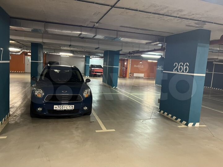 Машиноместо, 14 м²