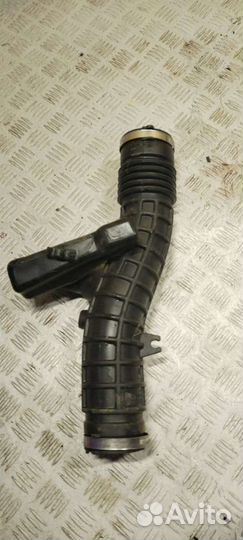 Патрубок воздушного фильтра RenaultDuster 12017