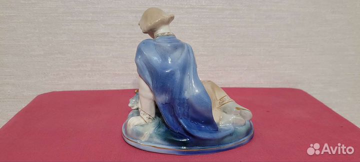 Фарфоровые статуэтки СССР Гжель