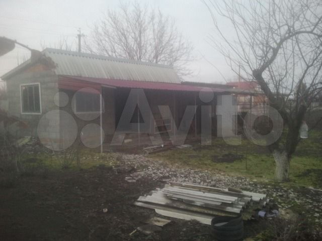 Дом 31,7 м² на участке 20 сот.