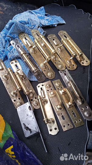 Старинные дверные ручки