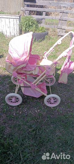 Коляска кукольная