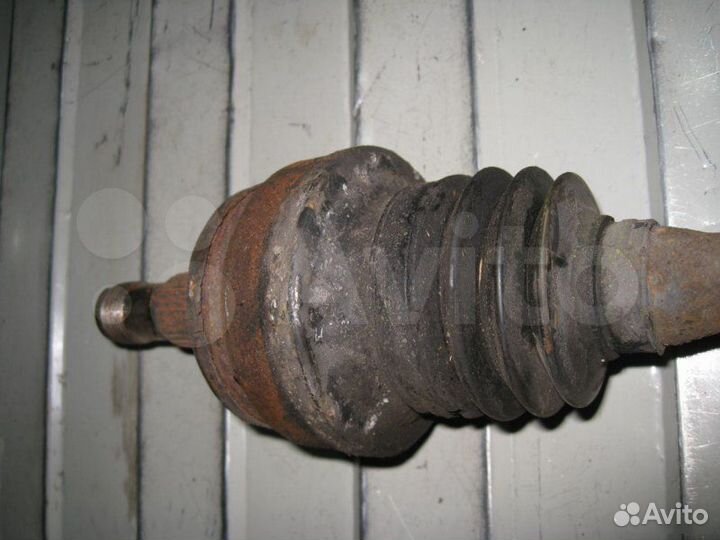 Полуось задняя Mercedes Benz W211 E-Klasse