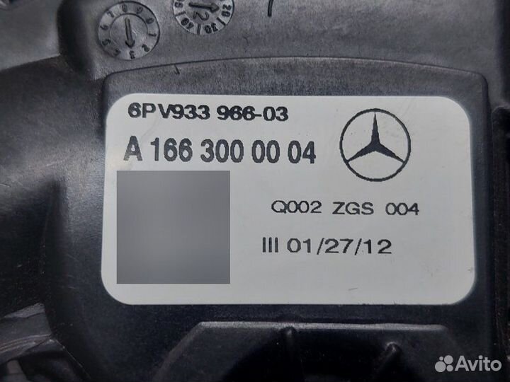 Педаль газа Mercedes-Benz M-Class W166 2014