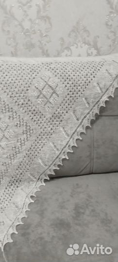 Косынка ажурная,пуховая,ручная работа